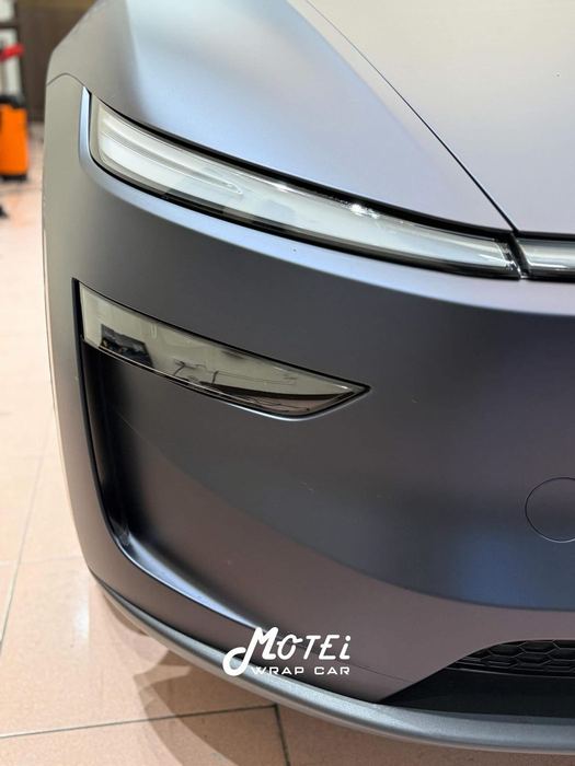 Tesla Model Y 黑幻藍 細節